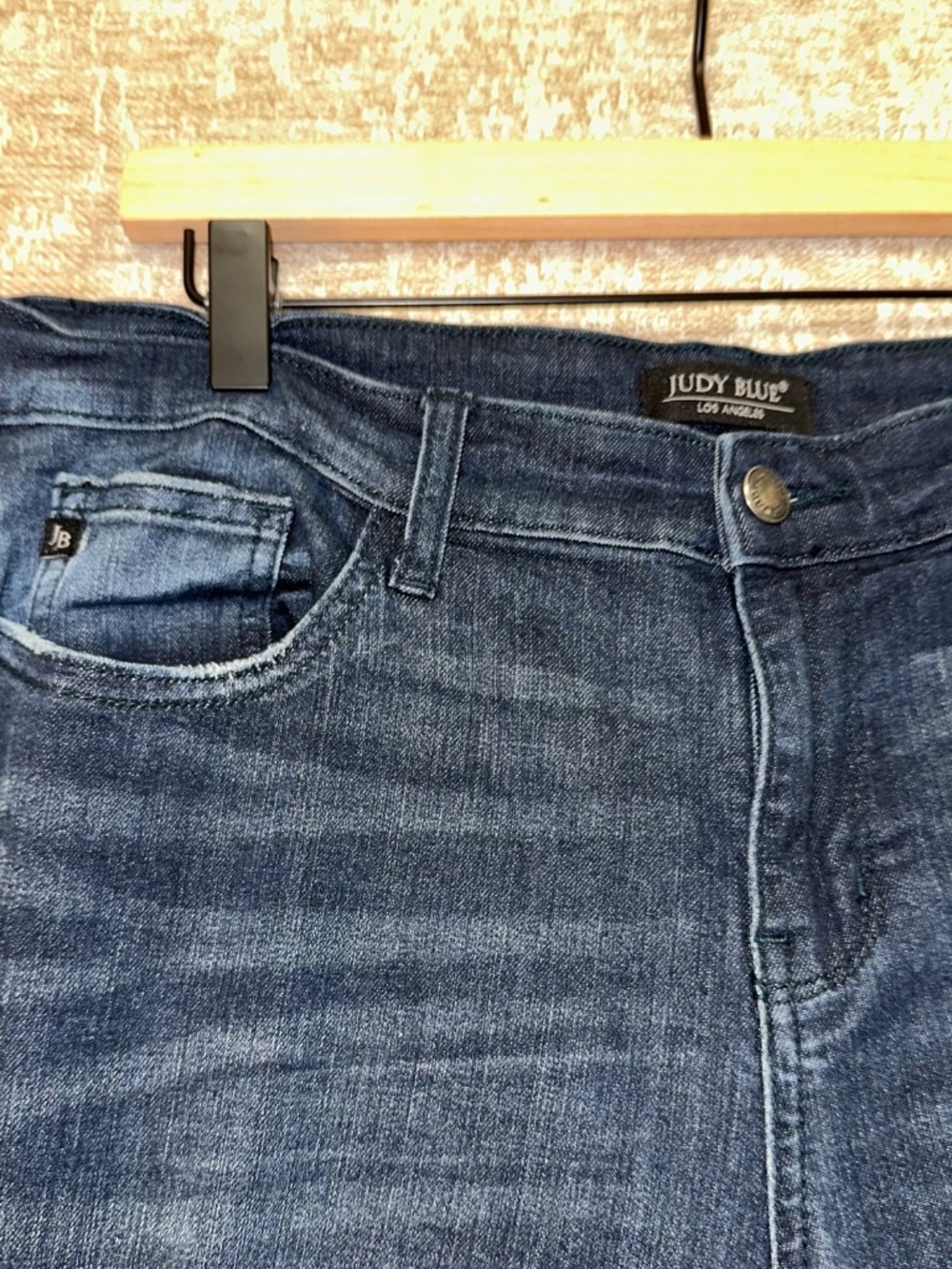 Judy Blue non-distressed skinny jeans size 15/32 - Picture 4 of 6